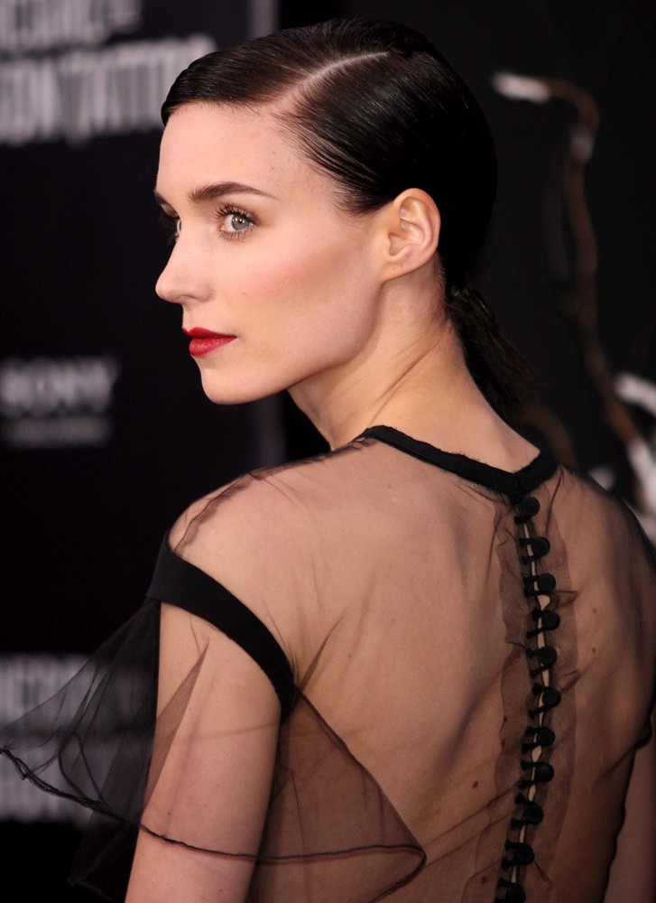 Rooney Mara Picture 19 - New York Premiere of The Girl with the Dragon