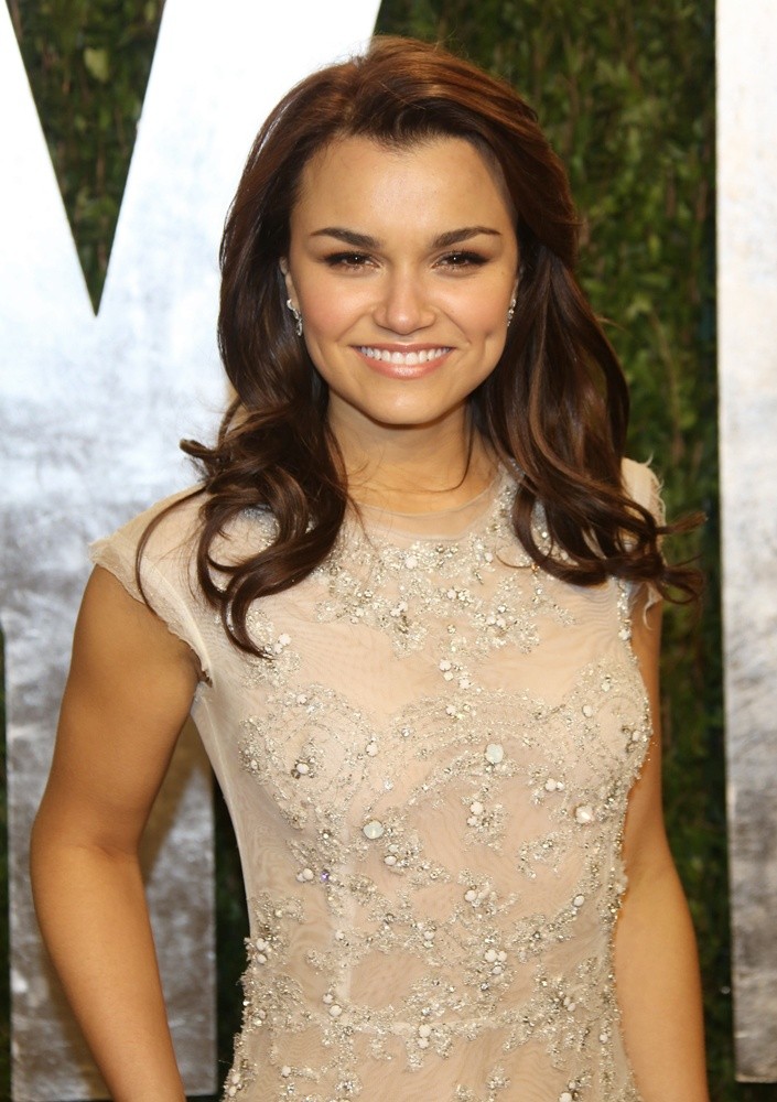 samantha barks Picture 31 - 2013 Vanity Fair Oscar Party - Arrivals