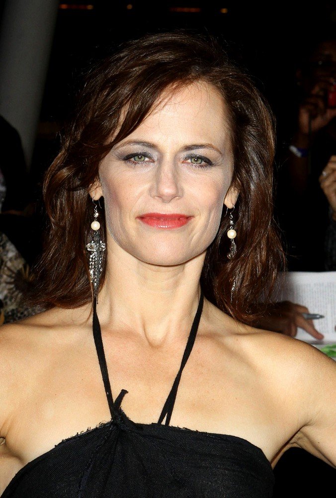 Sarah Clarke - Photo Set