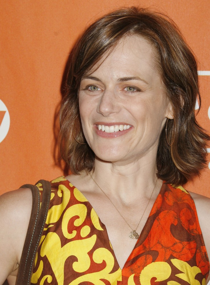 Sarah Clarke Net Worth