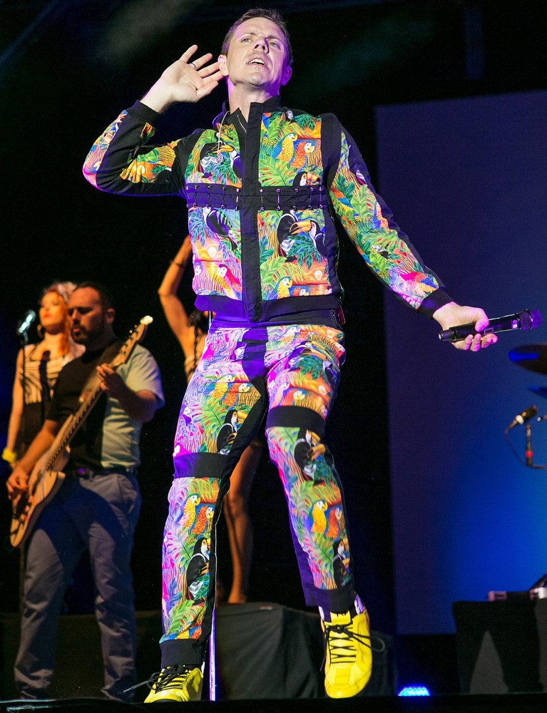 scissor sisters Picture 27 Scissor Sisters Performing Live at The Cascais Music Festival