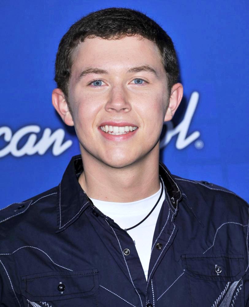 SCOTTY MCCREERY Ponders Whether He Should Shave Head for Idol Finale