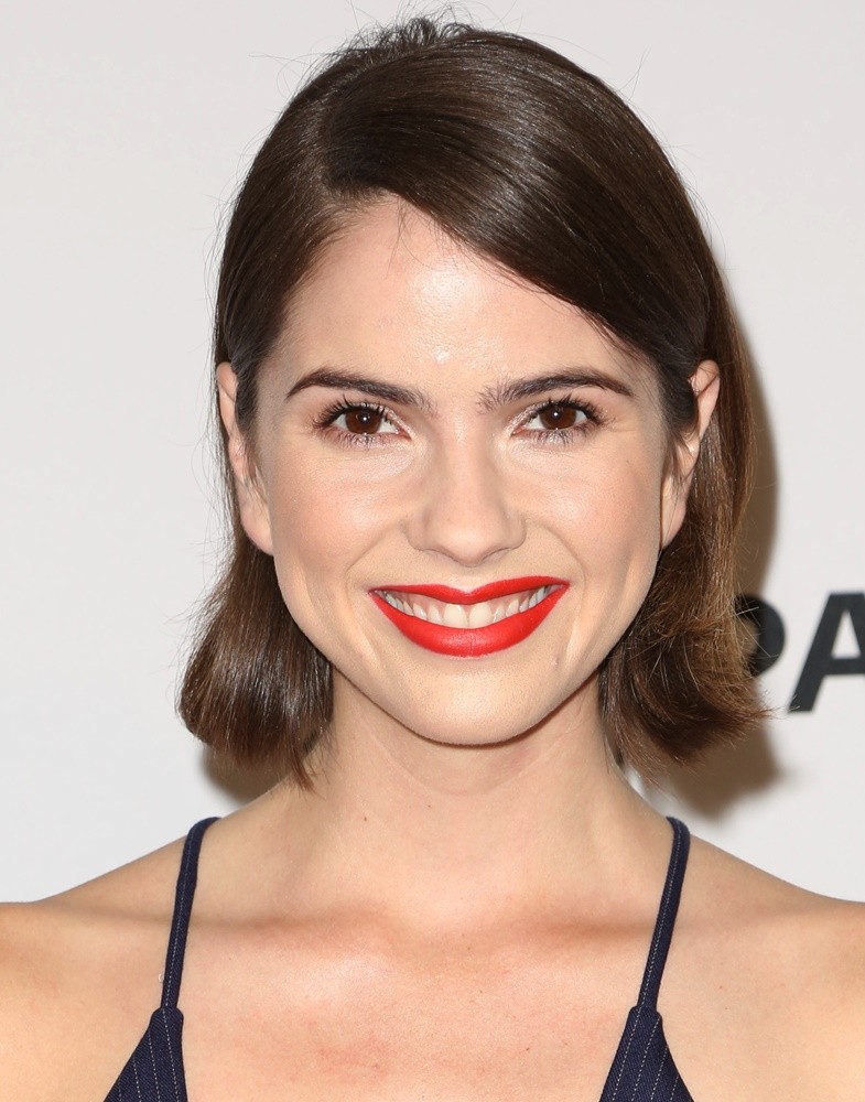 Shelley Hennig Picture 10 Paley Center for Media's 32nd Annual