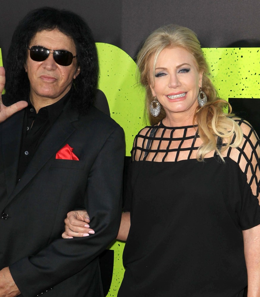 The Premiere of Savages