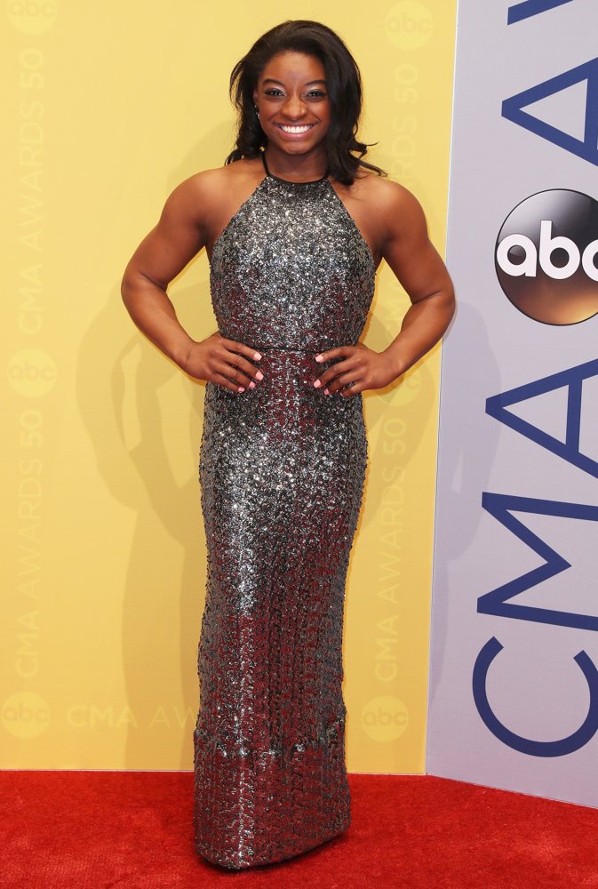 Simone Biles Picture 4 - 50th Annual CMA Awards - Arrivals