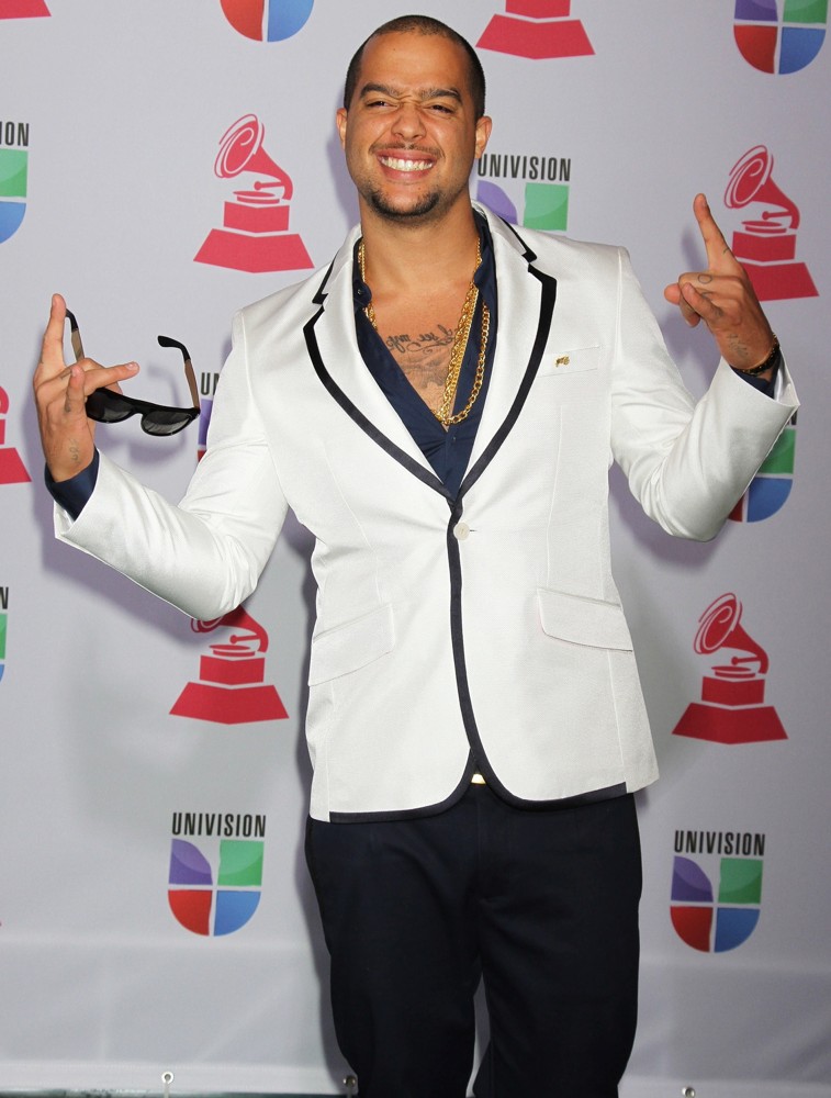 13th Annual Latin Grammy Awards - Arrivals