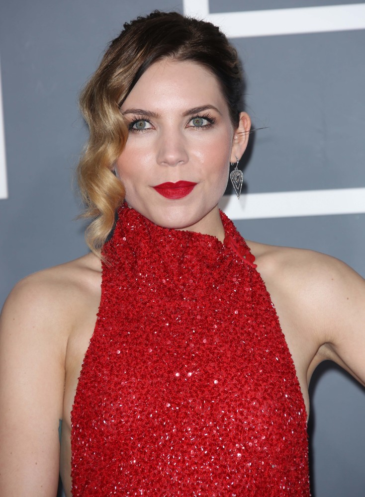 skylar pictures skylar grey picture 22 55th annual grammy awards arrivals skylar pictures skylar grey picture 22 55th annual grammy awards arrivals