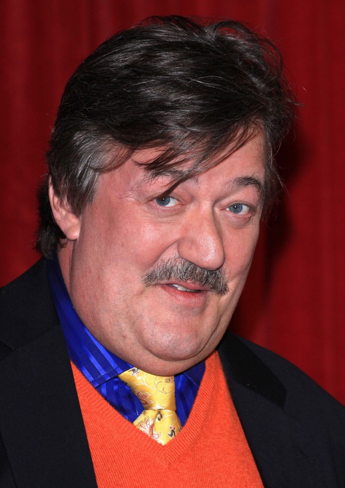 Stephen Fry - Wallpaper Actress