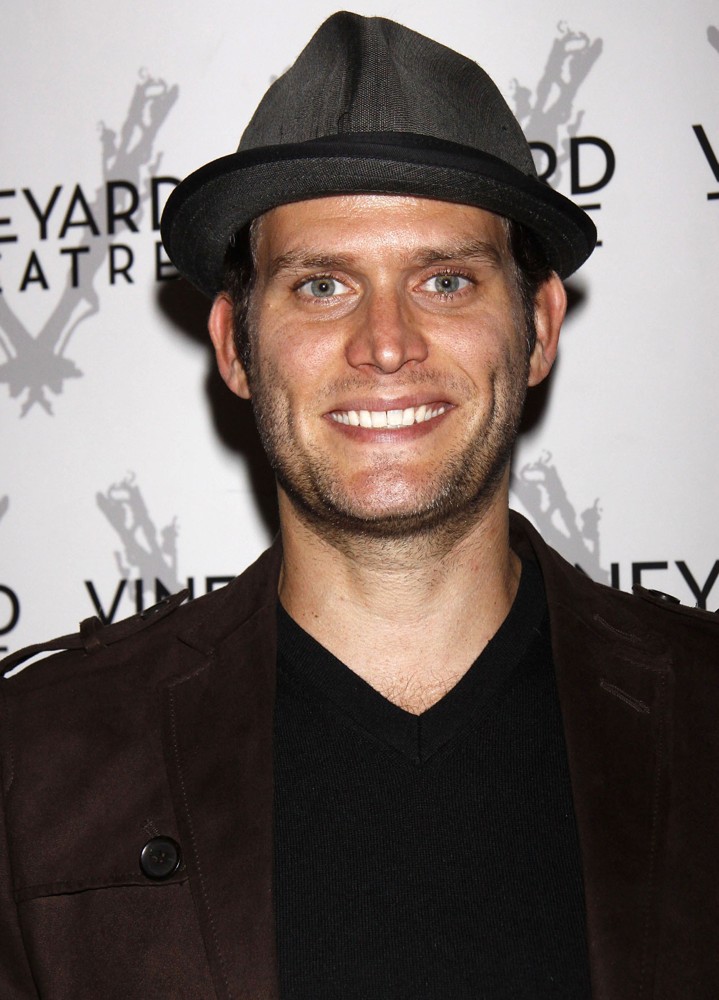 Steven Pasquale Picture 13 Opening Night of The Play The Lyons Arrivals