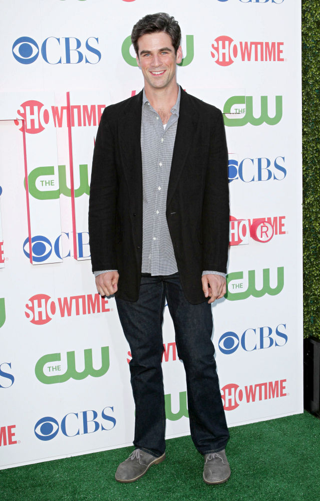Eddie Cahill