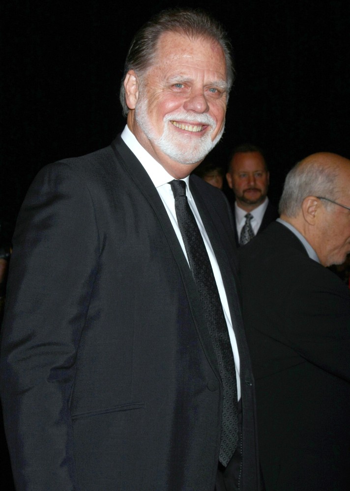 24th Annual Palm Springs International Film Festival Awards Gala - Red Carpet