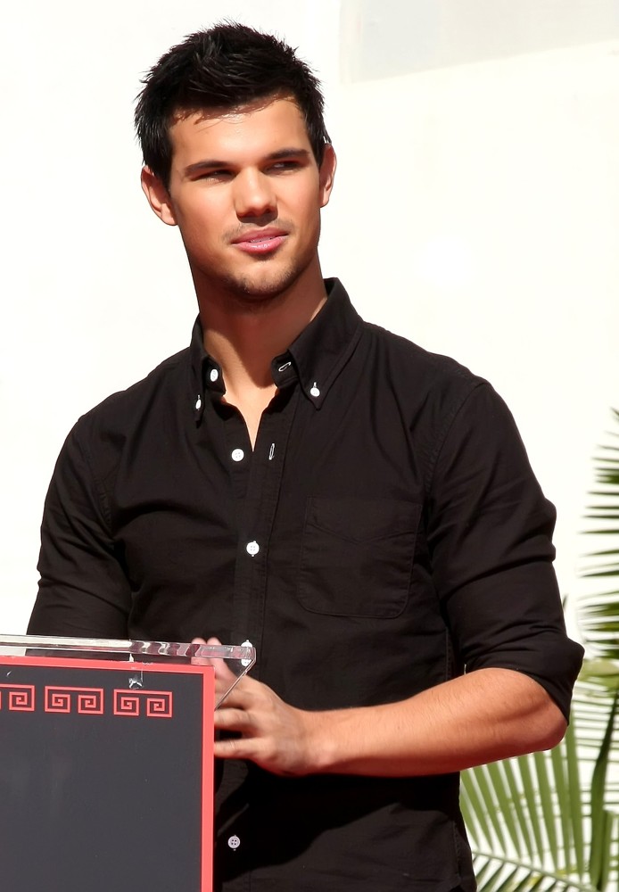 Taylor Lautner