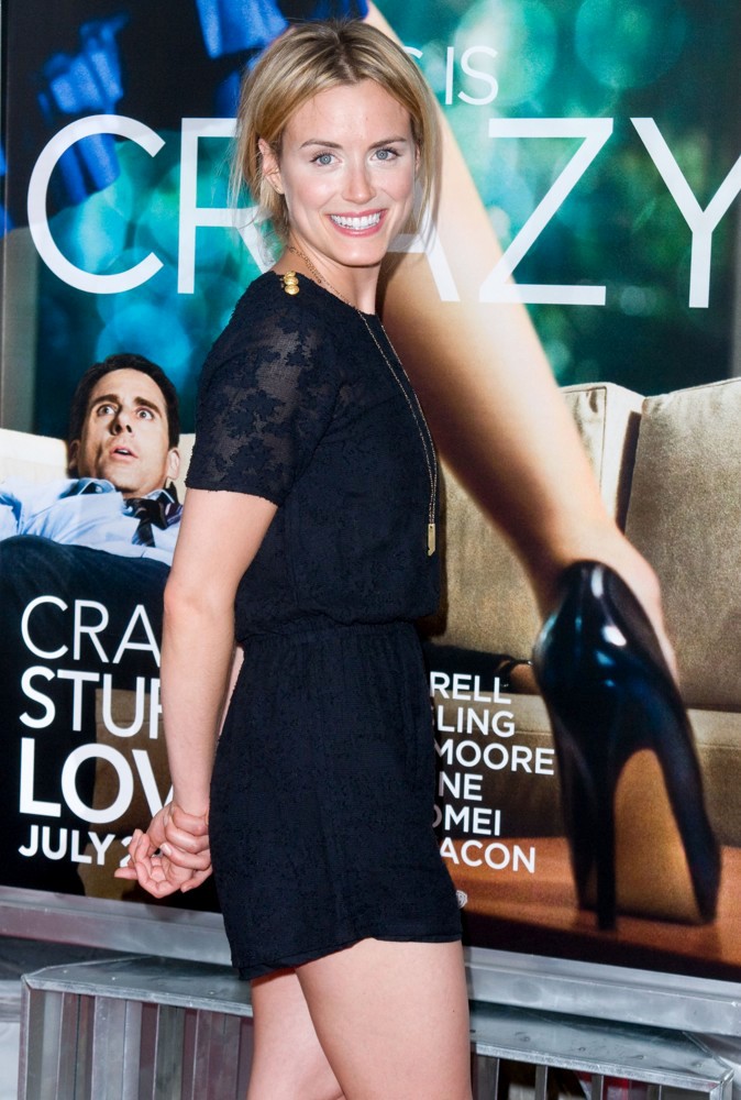 Taylor Schilling
