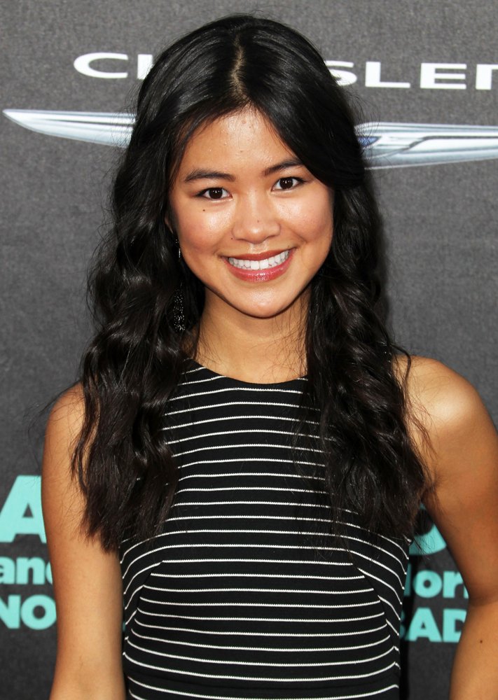 Tiffany Espensen Picture 3