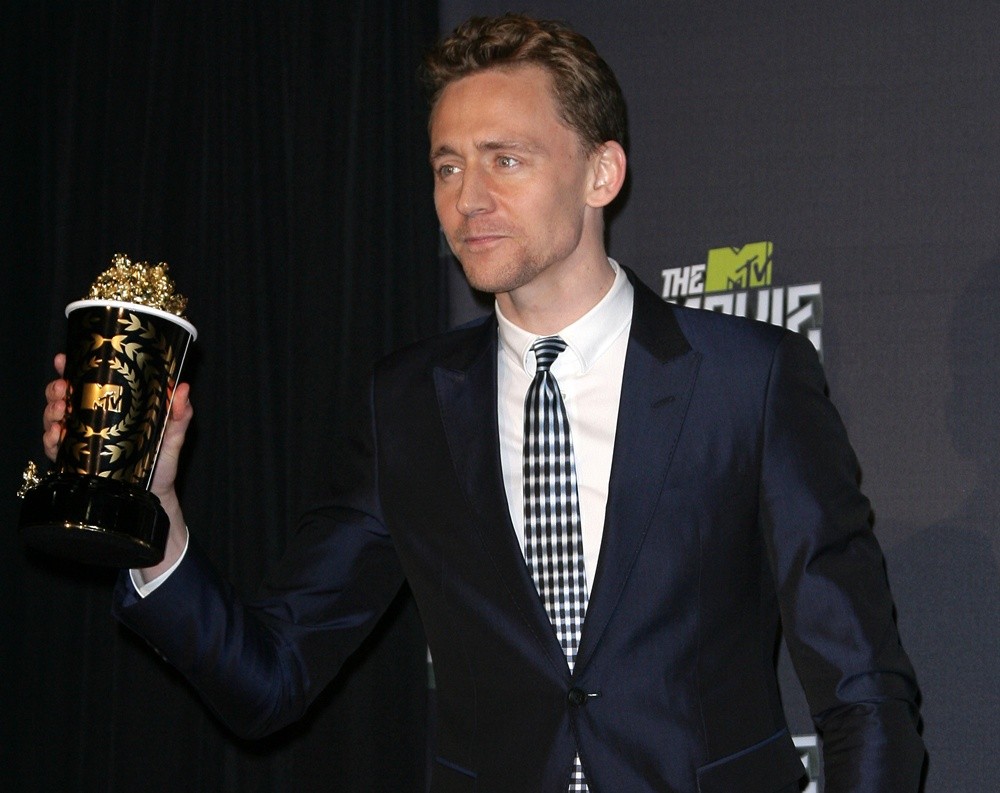 tom hiddleston Picture 68 2013 MTV Movie Awards Press Room
