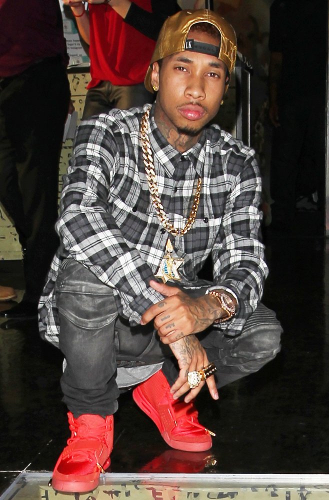 Tyga Ft Young Thug - HOOKAH - YouTube