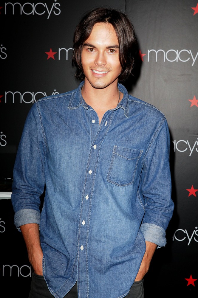 Tyler Blackburn