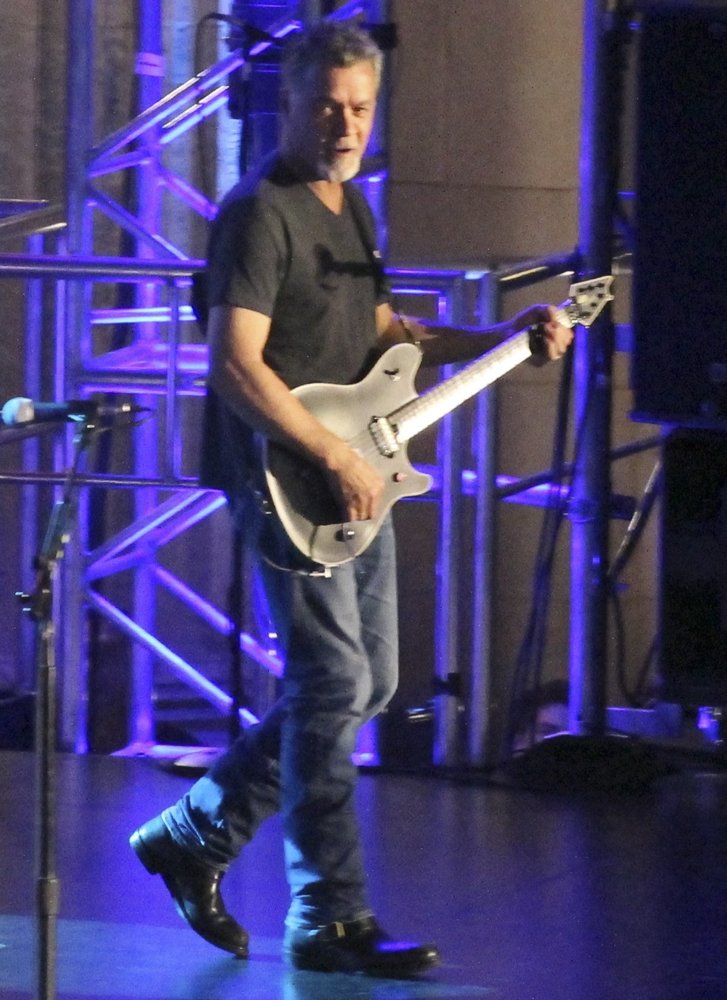 eddie van halen jimmy kimmel eddie van halen picture 22 van halen perform live for eddie van halen jimmy kimmel eddie van halen picture 22 van halen perform live for