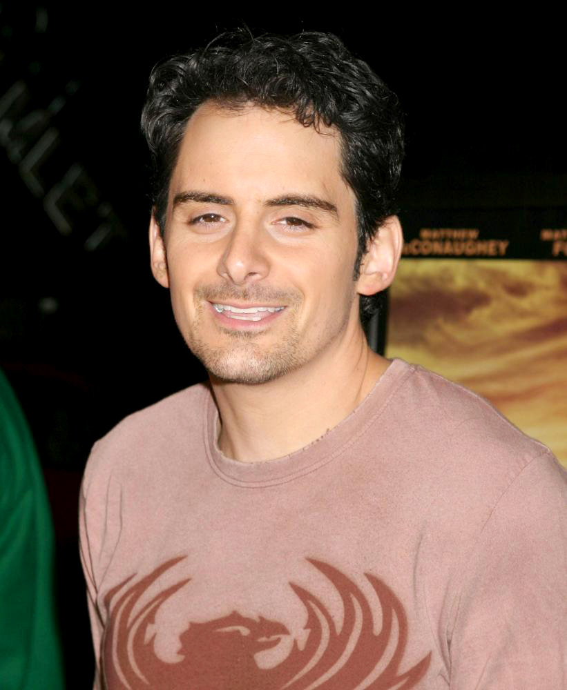 Brad Paisley Donates Single