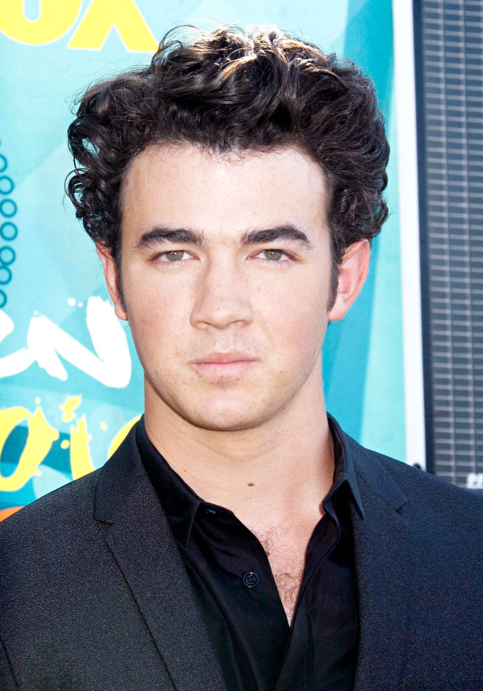 Kevin Jonas Jonas Brothers Picture 181 - Teen Choice Awards 2009 - arrivals