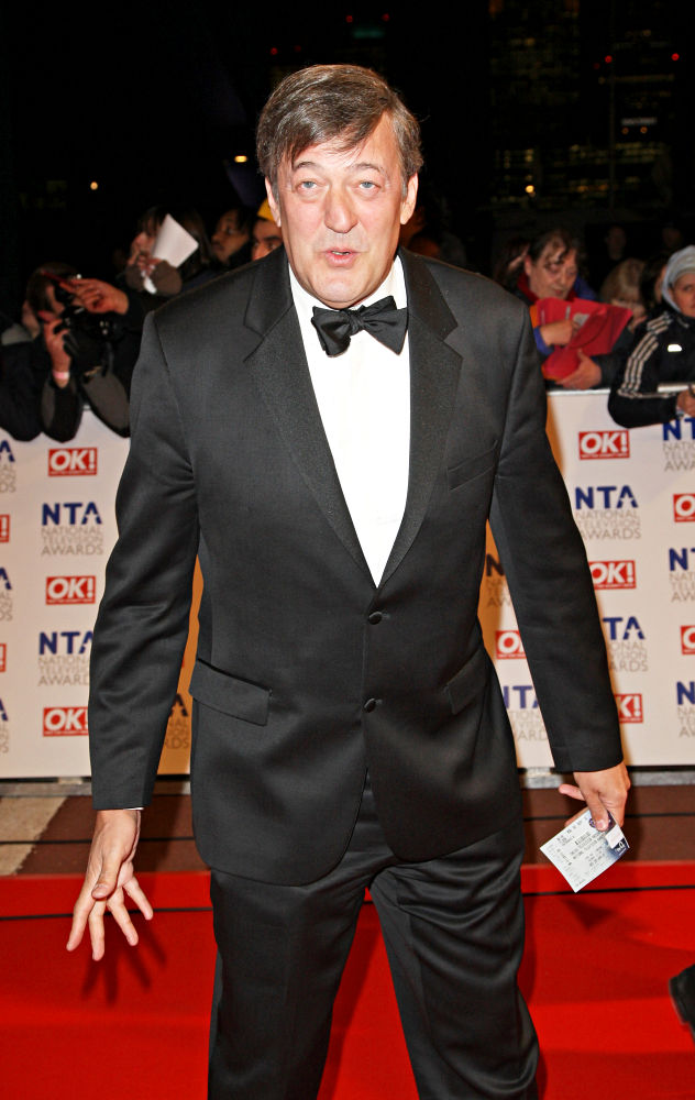 Stephen Fry - Wallpaper Gallery