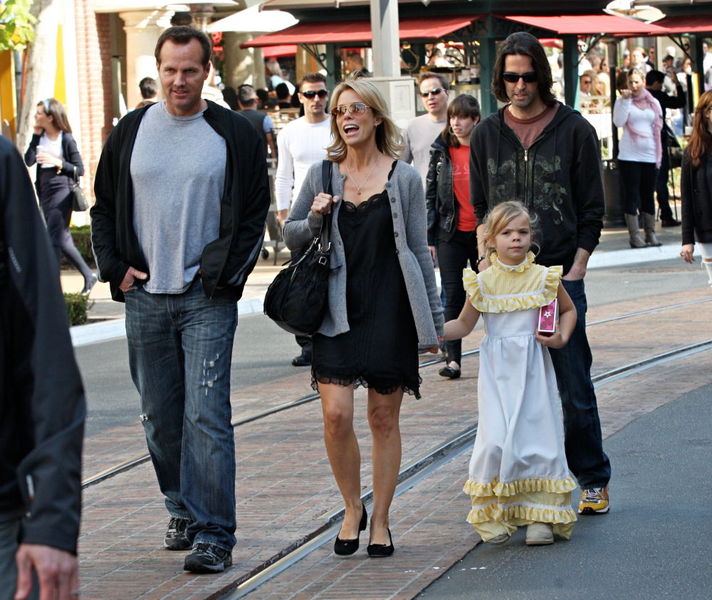 Cheryl Hines Picture 13 Cheryl Hines, Paul Young and Catherine Rose