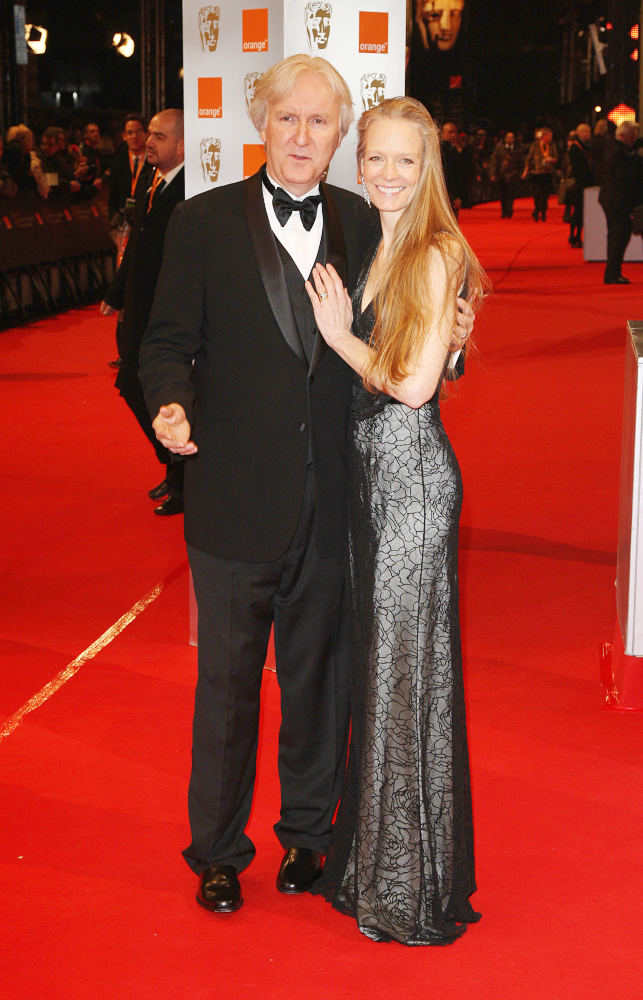 Suzy Amis