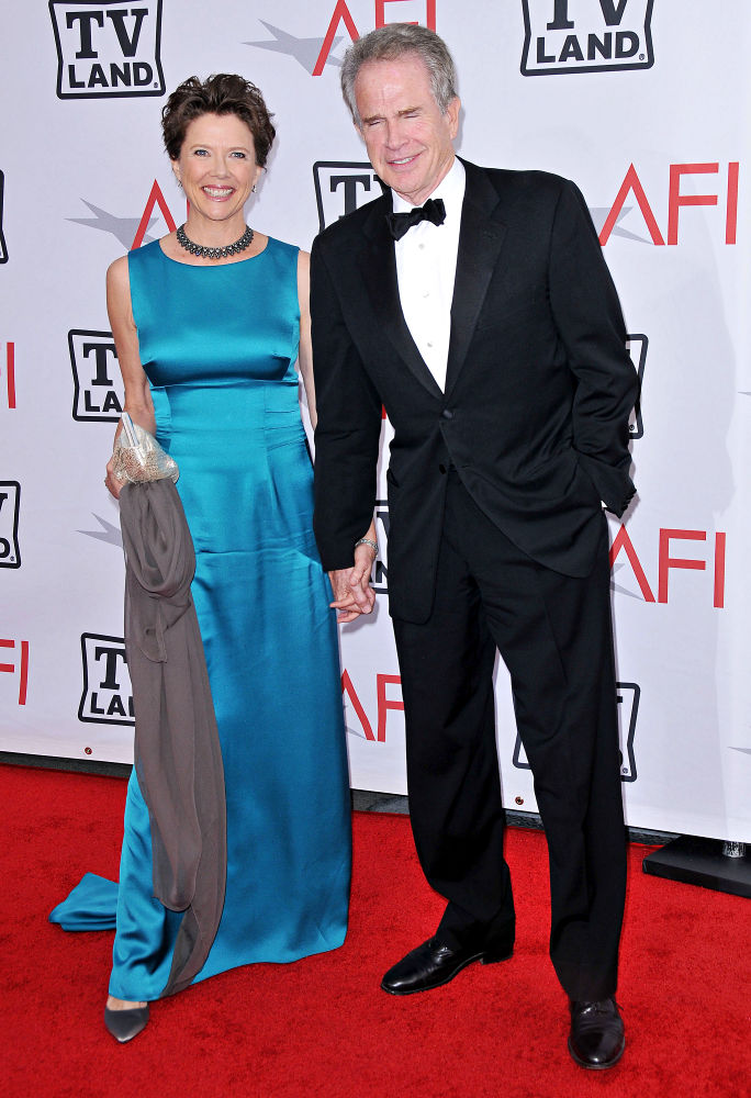 Annette Bening, Warren Beatty annette bening husband. Annette Bening, Warren Beatty
