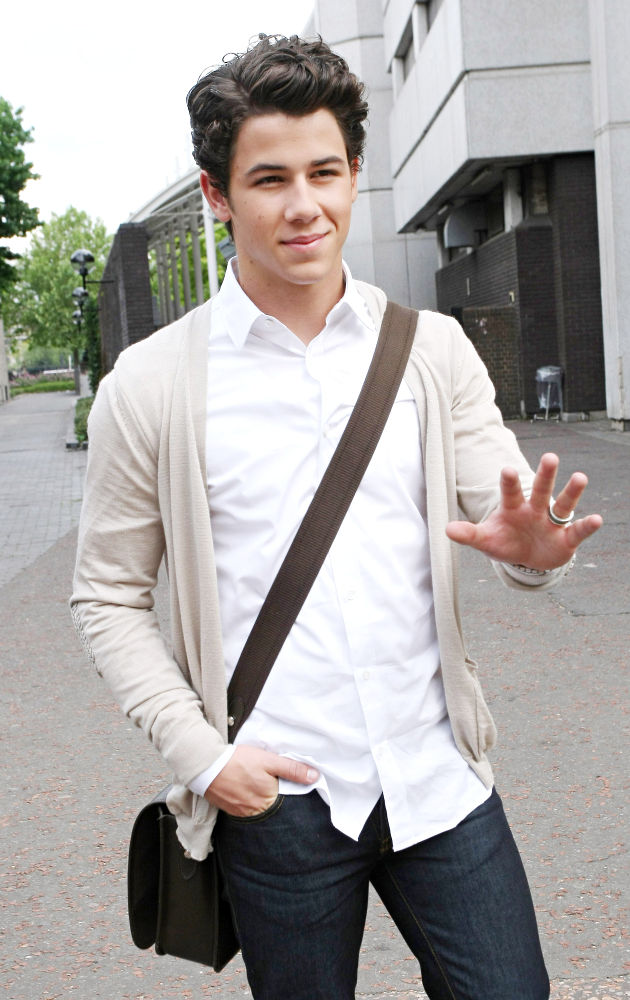 Nick Jonas - Images Colection