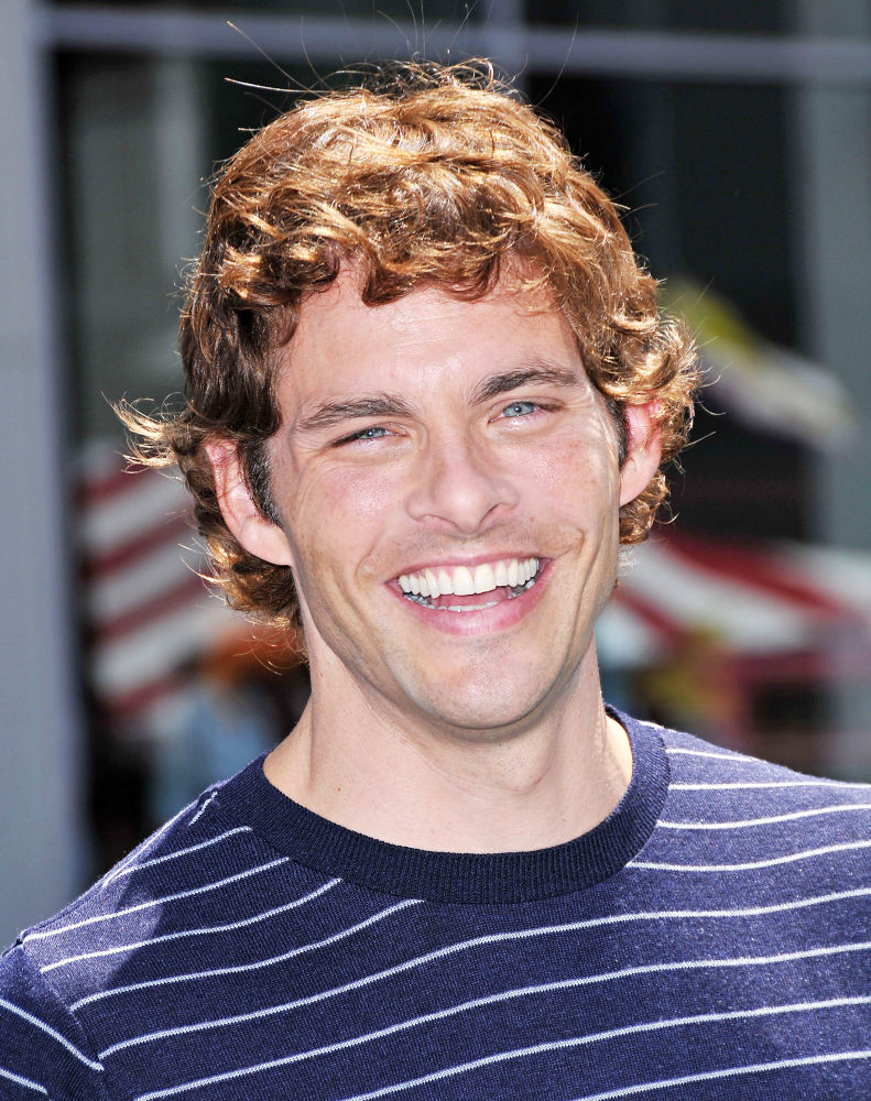 James Marsden - Photo Set