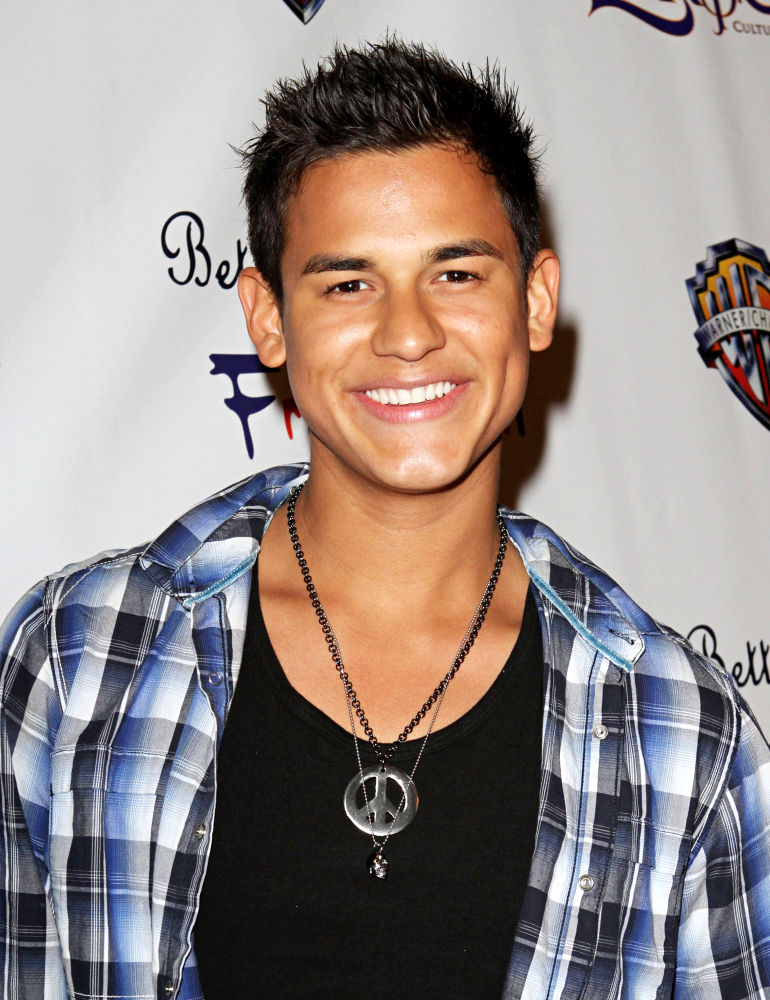 Bronson Pelletier