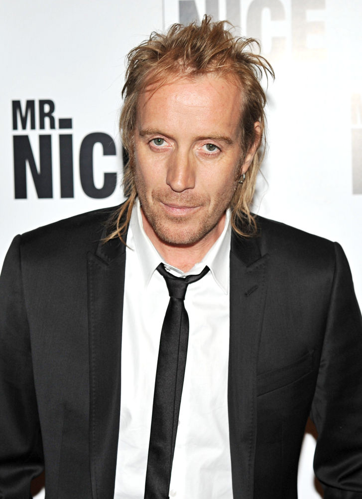 Rhys
Ifans