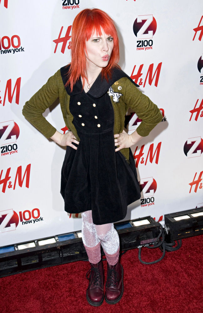 hayley williams twitter incident. Hayley Williams Reveals Demo