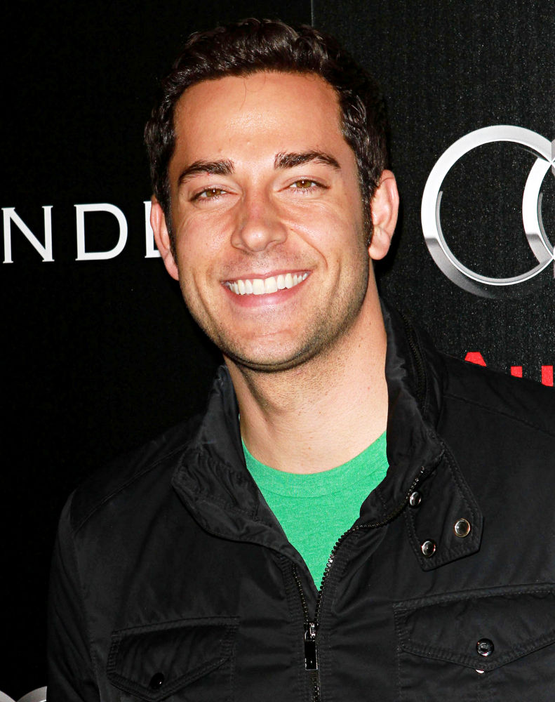 Zachary Levi - Wallpaper Hot