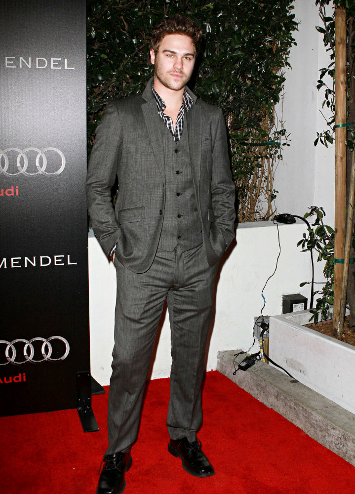Audi and Designer J. Mendel's Kick Off Celebration of Golden Globe Week 2011