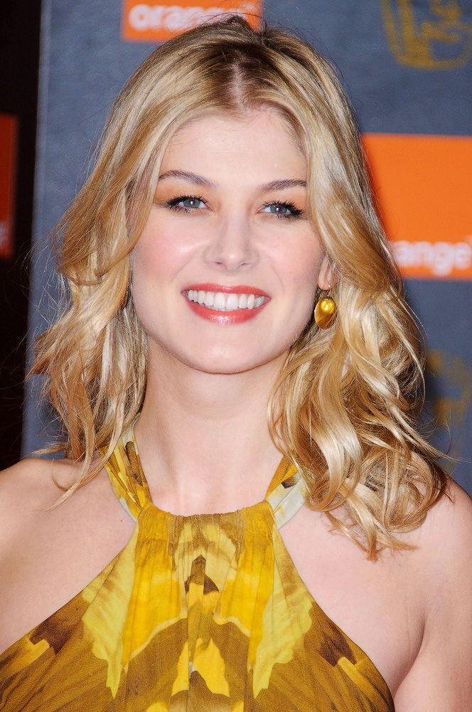 Rosamund Pike
