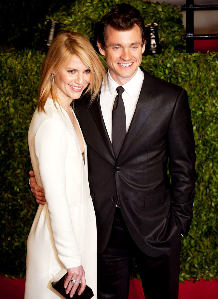 Claire Danes, Hugh Dancy in 2011 Vanity Fair Oscar Party - Arrivals | Photo #49 - AceShowbiz
