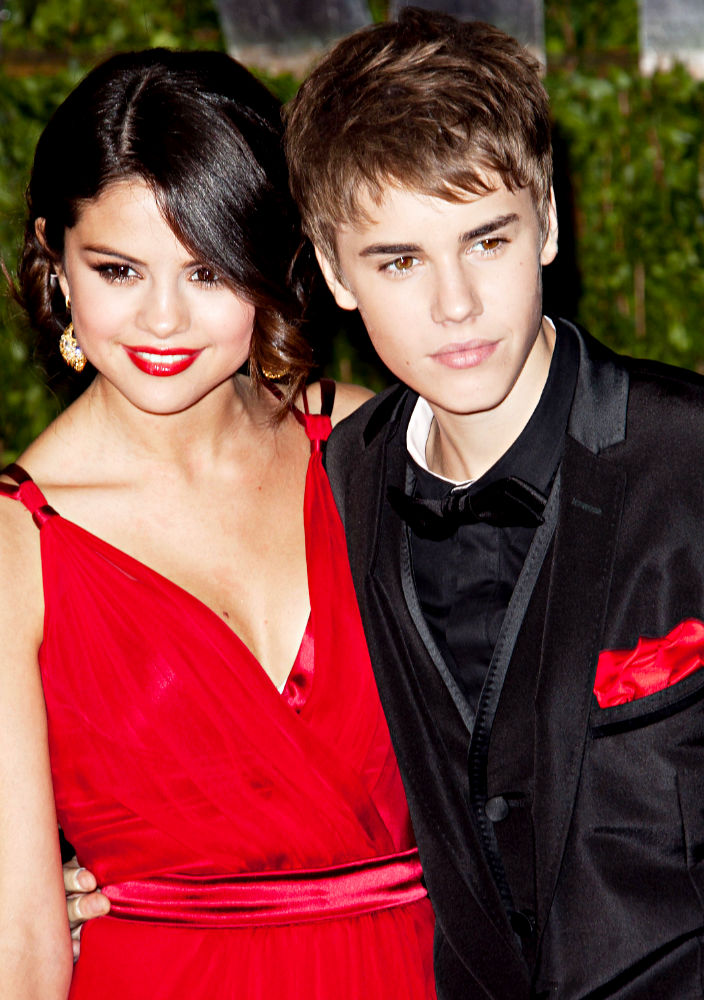 selena gomez and justin bieber 2011 vanity fair. Selena Gomez, Justin Bieber