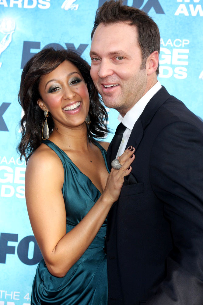 Tamera Mowry, Adam Housley