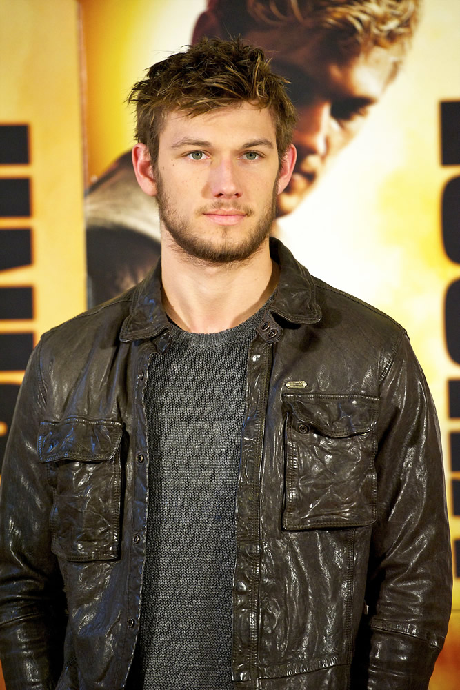 pettyfer alex empresa jessica hair duke paige tattoos