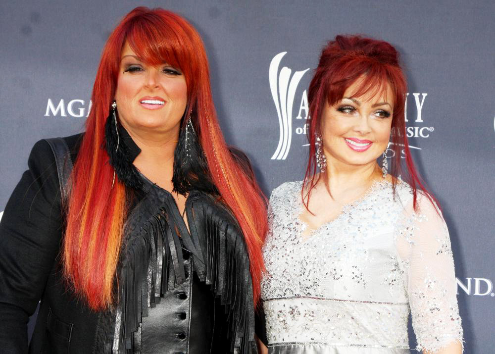 The Academy of Country Music Awards 2011 - Arrivals