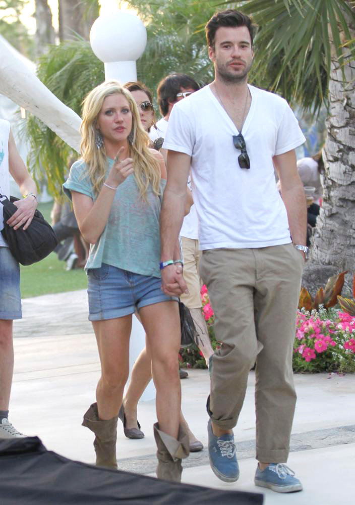 Celebrities at The 2011 Coachella Valley Music and Arts Festival - Day 2