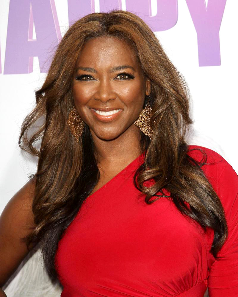 Kenya Moore Picture 4 - Los Angeles Premiere of Tyler Perry's 'Madea's