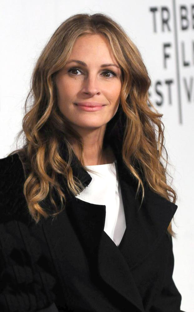 julia roberts children 2011. Julia Roberts