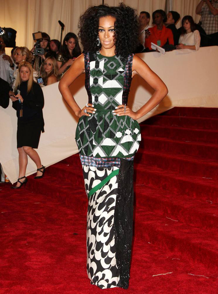 Alexander McQueen: Savage Beauty Costume Institute Gala