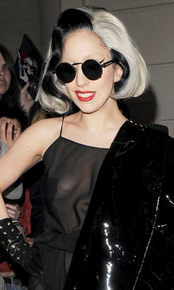 lady gaga hotel. Lady GaGa Laves Her Hotel to