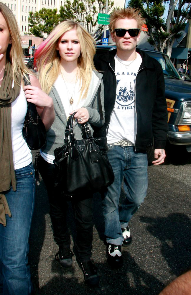 deryck whibley 2011. Avril Lavigne, Deryck Whibley