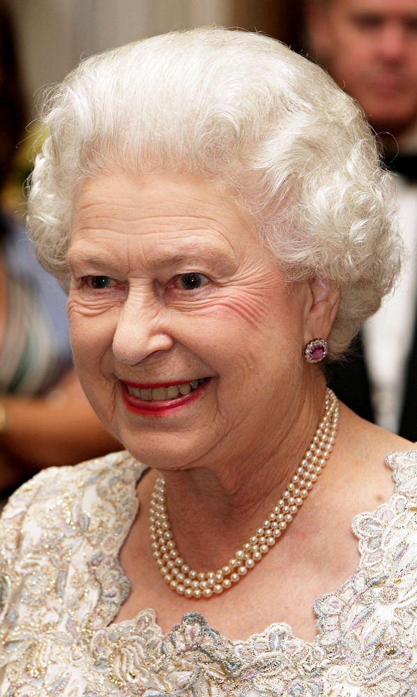 queen elizabeth iii. Queen Elizabeth II Picture in