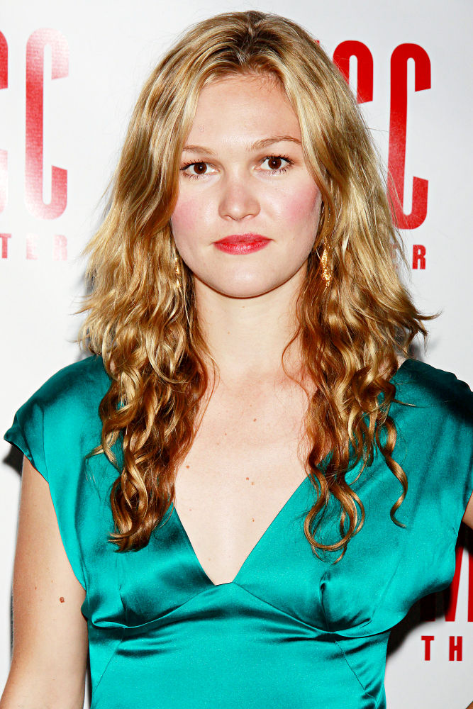 Julia Stiles