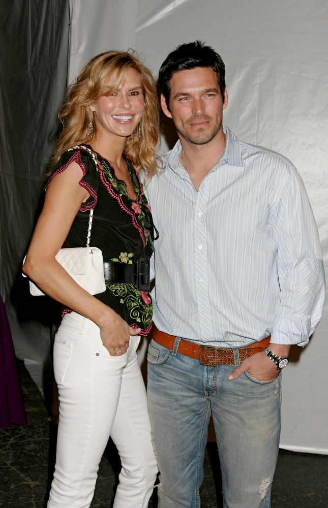 Eddie Cibrian - Photo Colection